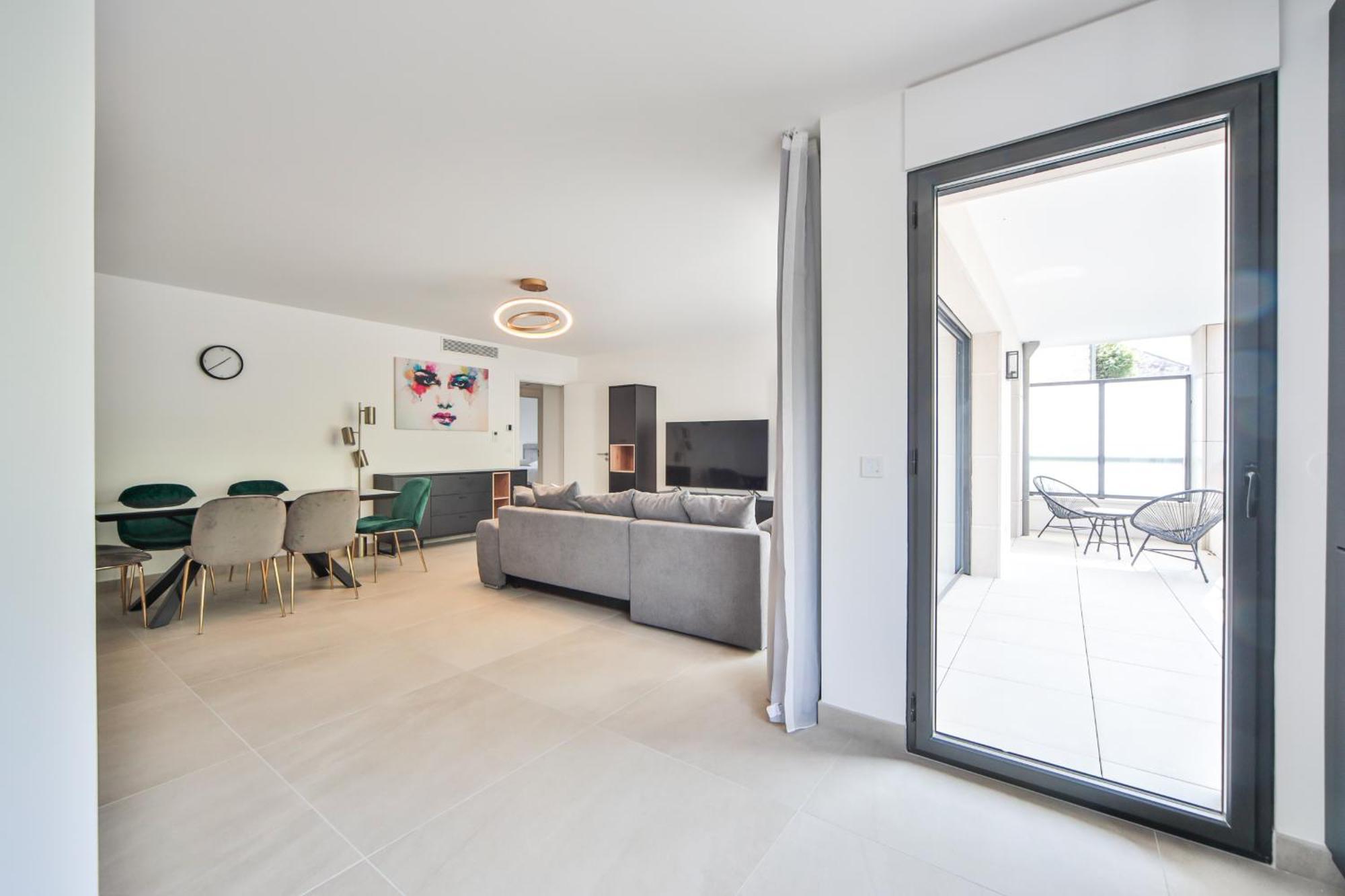 Blue Nights Appartements 69 Chennevières-sur-Marne 部屋 写真