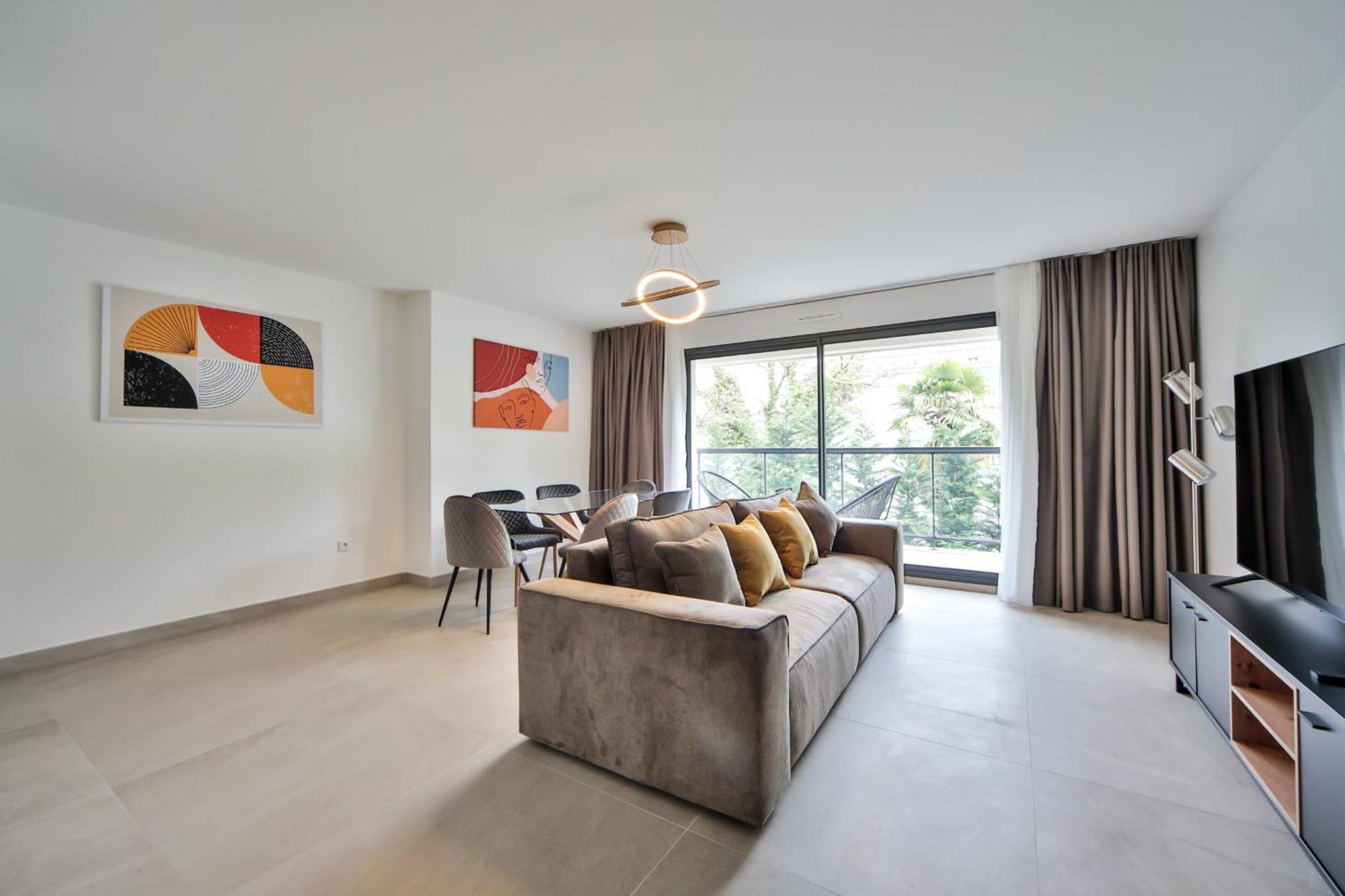 Blue Nights Appartements 69 Chennevières-sur-Marne 部屋 写真